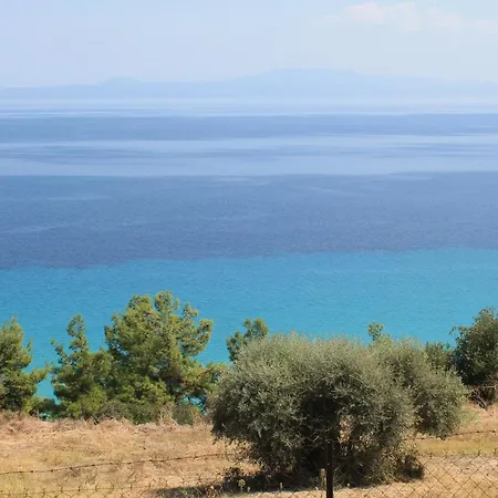 Holiday home The House Of Blue Afytos