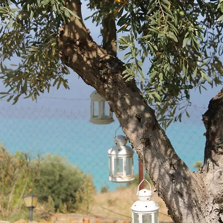 Holiday home The House Of Blue Afytos